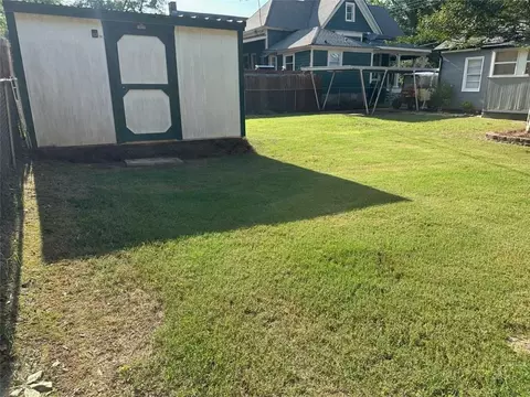 Exterior - 708 E Church St, Monroe, GA 30655 photo 6 of 6