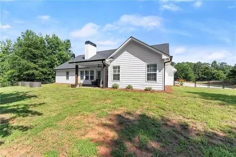 Exterior - 3645 Woods Bridge Rd, Commerce, GA 30529 photo 5 of 11