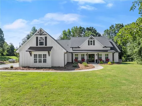 3645 Woods Bridge Rd, Commerce, GA 30529