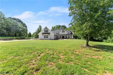 Exterior - 3645 Woods Bridge Rd, Commerce, GA 30529 photo 10 of 11