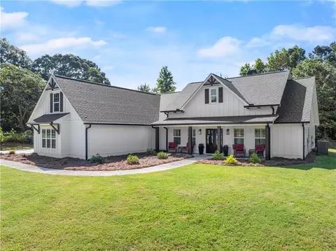 Exterior - 3645 Woods Bridge Rd, Commerce, GA 30529 photo 2 of 11