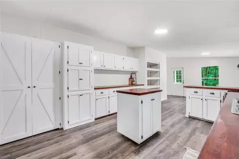 Entry Way - 175 Deerfield Rd, Jackson, GA 30233 photo 3 of 3