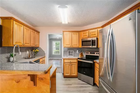 Kitchen - 85 Lamar Ln, Covington, GA 30016 photo 2 of 2