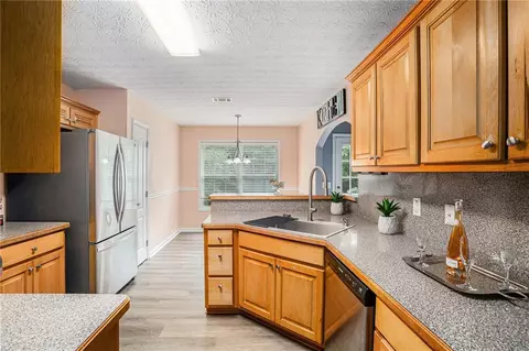 Kitchen - 85 Lamar Ln, Covington, GA 30016 photo 1 of 2