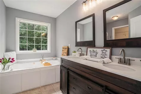 Bath - 85 Lamar Ln, Covington, GA 30016 photo 1 of 2