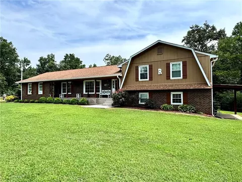 Exterior - 164 Cornelison Rd SE, Rydal, GA 30171 photo 2 of 17