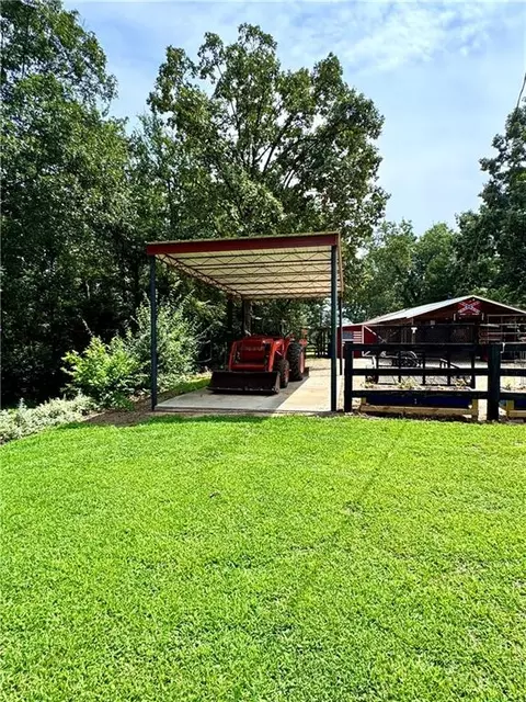 Exterior - 164 Cornelison Rd SE, Rydal, GA 30171 photo 7 of 17