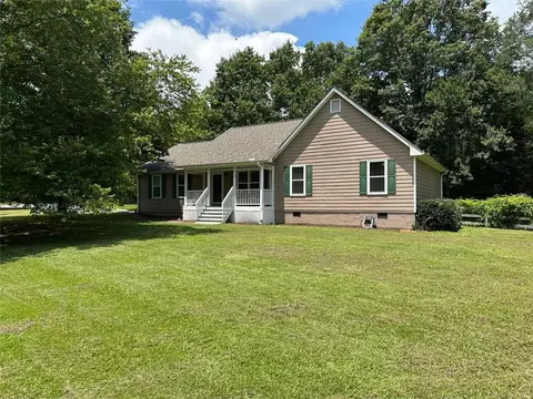 10 Vaughan Ct NE, Cartersville, GA 30121