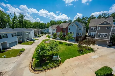 Exterior - 2785 Webb Rd, Milton, GA 30004 photo 7 of 11