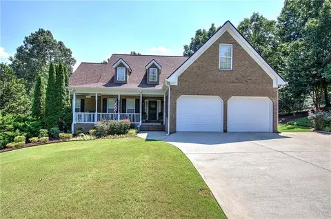 26 Golden Eagle Dr, Adairsville, GA 30103