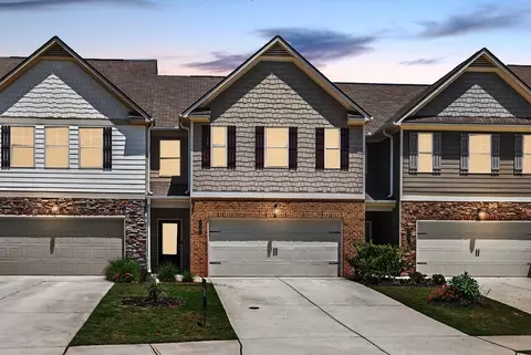 3623 Canyon Springs Dr, Oakwood, GA 30566