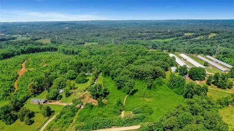 5866 F Gilmer Rd, Gillsville, GA 30543