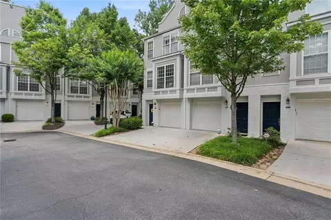 1154 Village Ct SE, Atlanta, GA 30316
