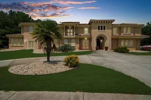 932 Shadowford Fls, Lithonia, GA 30058