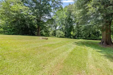 Exterior - 322 Scott St, Commerce, GA 30529 photo 3 of 4