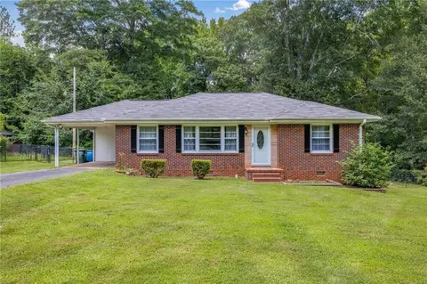 322 Scott St, Commerce, GA 30529