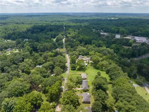 View/Area - 322 Scott St, Commerce, GA 30529 photo 4 of 5