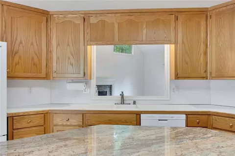 Kitchen - 629 Pine Ter, Canton, GA 30114 photo 5 of 5