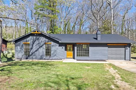 8212 Englewood Trl, Riverdale, GA 30274