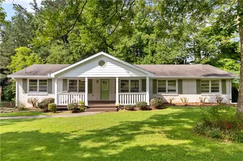 3999 Phils Ct, Tucker, GA 30084