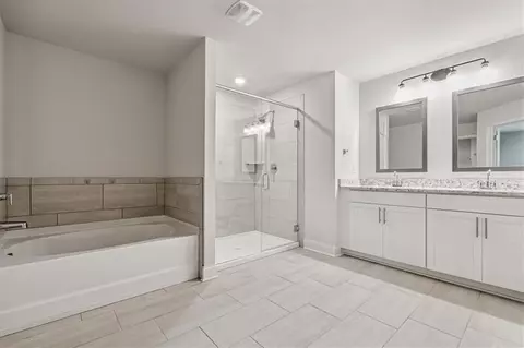 Bath - 3473 Monarch Ave, Duluth, GA 30096 photo 3 of 7