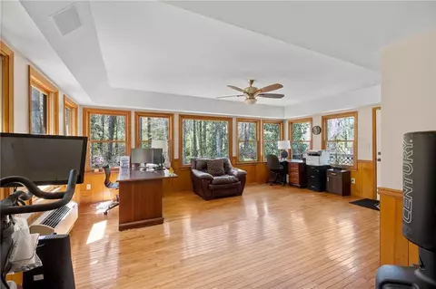 1542 Riderwood Ct, Decatur, GA 30033