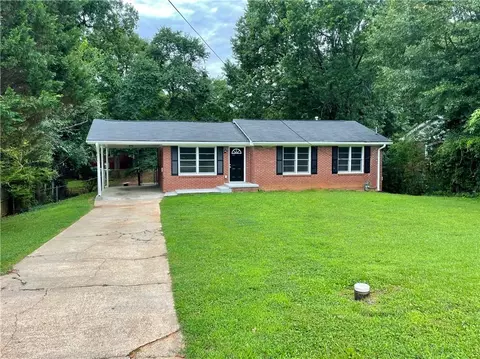25 Gladstone Dr SW, Marietta, GA 30060