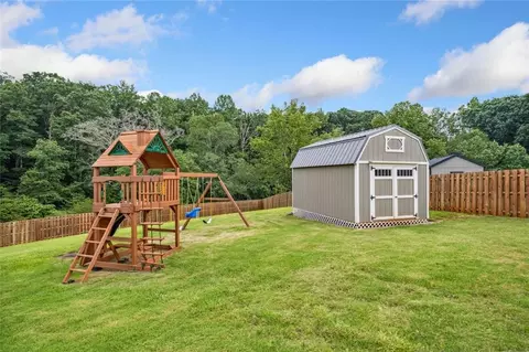 Exterior - 433 Crystal Way, Cornelia, GA 30531 photo 14 of 15