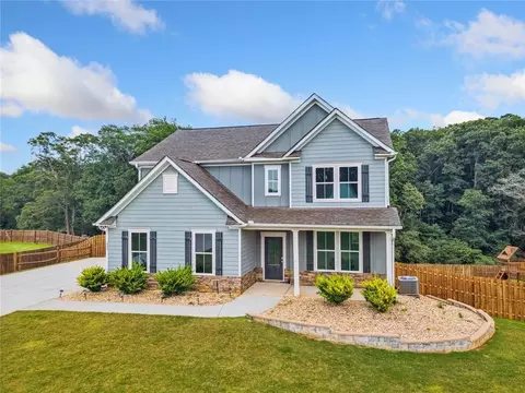 Exterior - 433 Crystal Way, Cornelia, GA 30531 photo 4 of 15