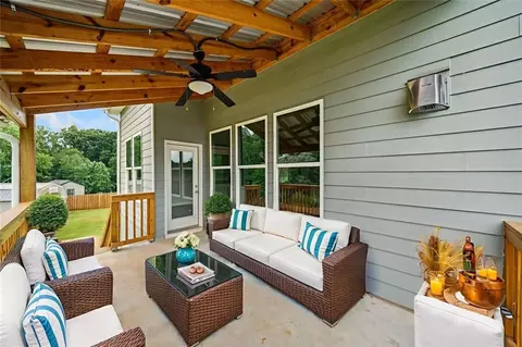 Exterior - 433 Crystal Way, Cornelia, GA 30531 photo 2 of 15