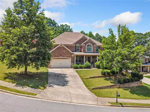 4465 Saint Andrews Crest Dr, Cumming, GA 30040