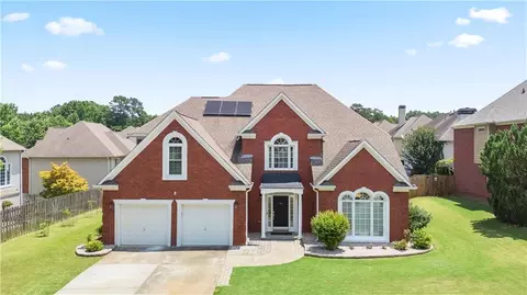 3735 Turnbury Oaks Dr, Peachtree Corners, GA 30096