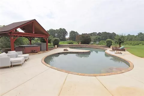 Exterior - 471 Mcbrayer Rd, Buchanan, GA 30113 photo 20 of 34