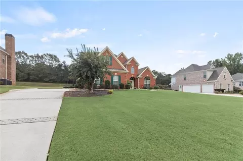 Exterior - 50 Cannonade Ct, Covington, GA 30016 photo 2 of 11