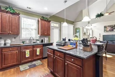 Kitchen - 50 Cannonade Ct, Covington, GA 30016 photo 4 of 5