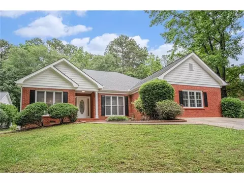 1721 Druids Xing SE, Conyers, GA 30013
