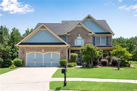 1154 Ridge Hollow Ln, Lawrenceville, GA 30043