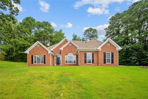 4352 Bond St, Hoschton, GA 30548