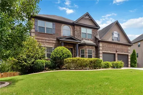 4249 Caveat Ct, Fairburn, GA 30213