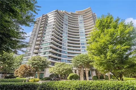 700 Park Regency Pl NE #1706, Atlanta, GA 30326