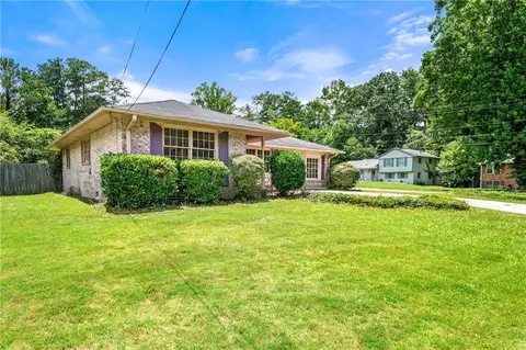 3405 Leisure Ln, Atlanta, GA 30349