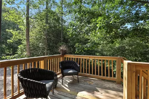Exterior - 275 River Cliff Dr, Cornelia, GA 30531 photo 3 of 3