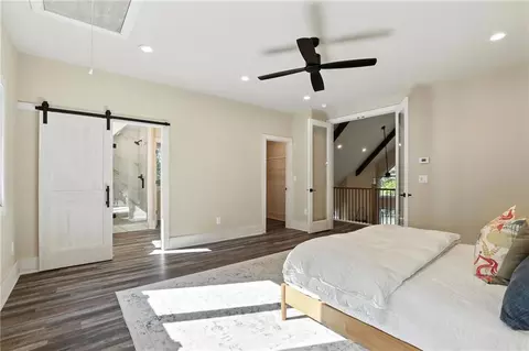 Bedroom - 275 River Cliff Dr, Cornelia, GA 30531 photo 3 of 3