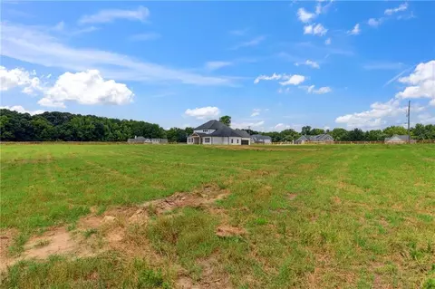 Exterior - 3284 Hall Rd, Dacula, GA 30019 photo 10 of 17