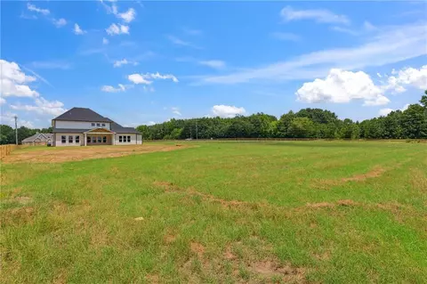 Exterior - 3284 Hall Rd, Dacula, GA 30019 photo 11 of 17