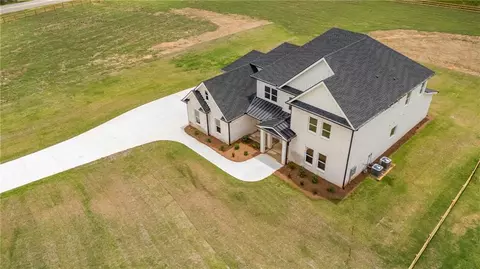 Exterior - 3284 Hall Rd, Dacula, GA 30019 photo 15 of 17