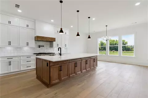 Kitchen - 3284 Hall Rd, Dacula, GA 30019 photo 2 of 4