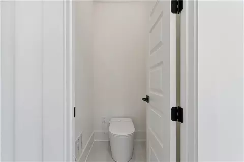 Bath - 3284 Hall Rd, Dacula, GA 30019 photo 6 of 12