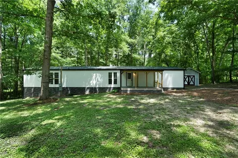 68 Wagon Trail Cir, Dallas, GA 30132