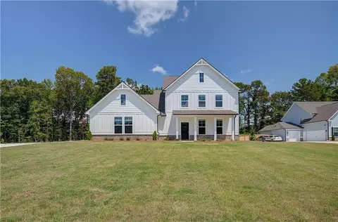 39 Slick Ct, Senoia, GA 30276